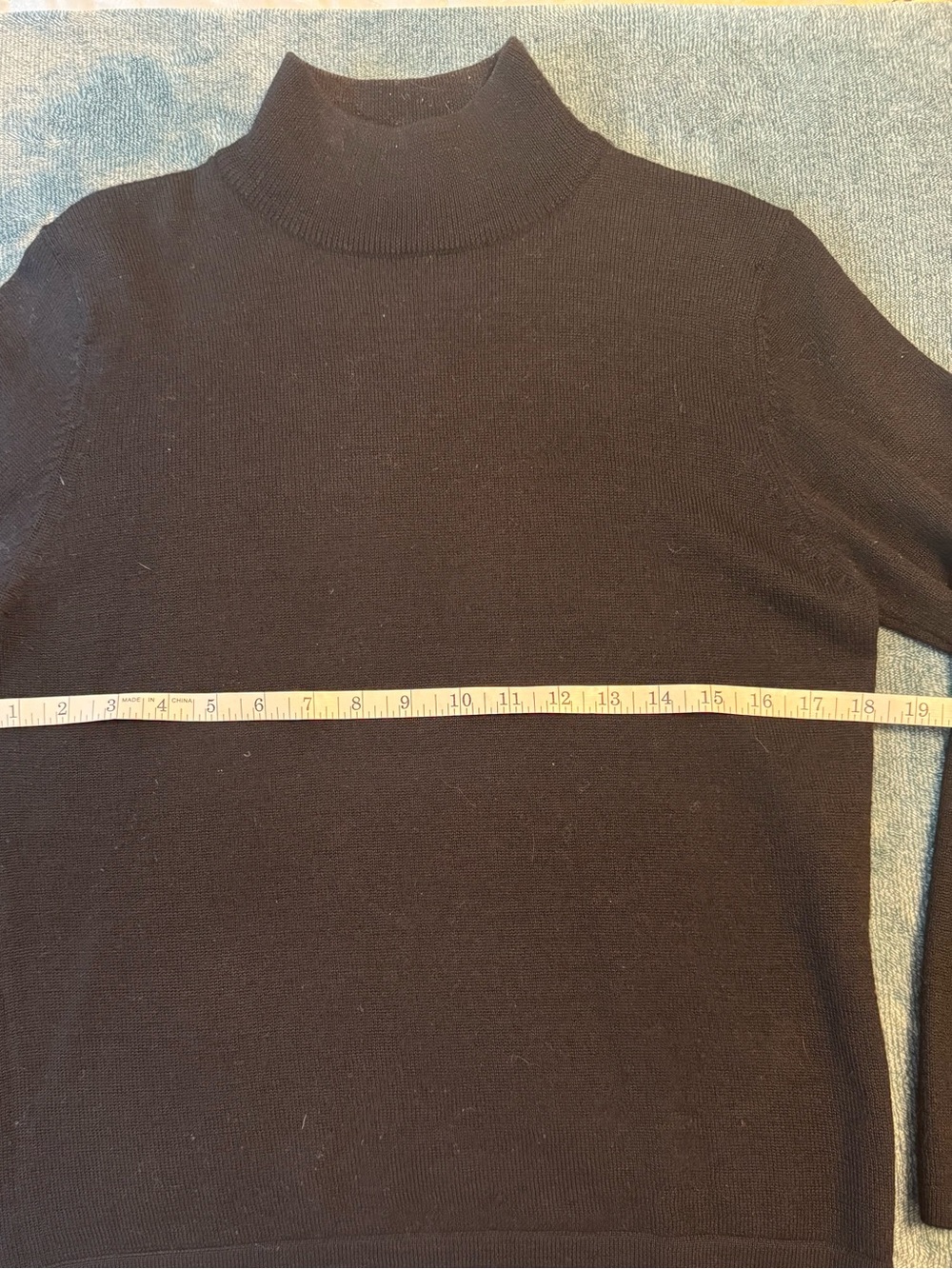 Vintage Merino Wool Black Mock Neck Sweater - Classic Knit - Picture 3 of 4